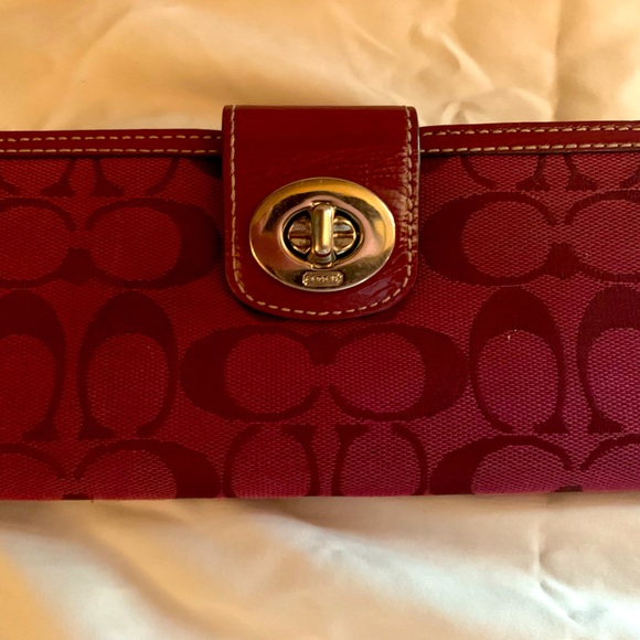 Coach Burgundy Wallet - Picture 1 of 5